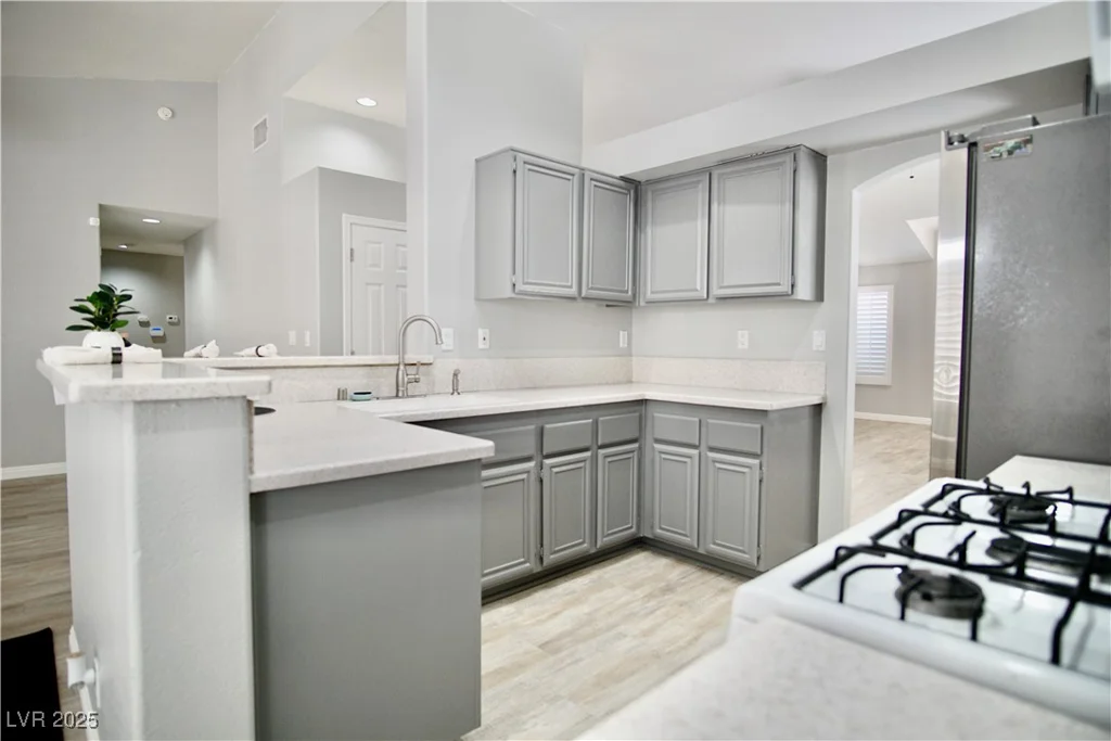 1171 Middleriver, Las Vegas, NV 89123