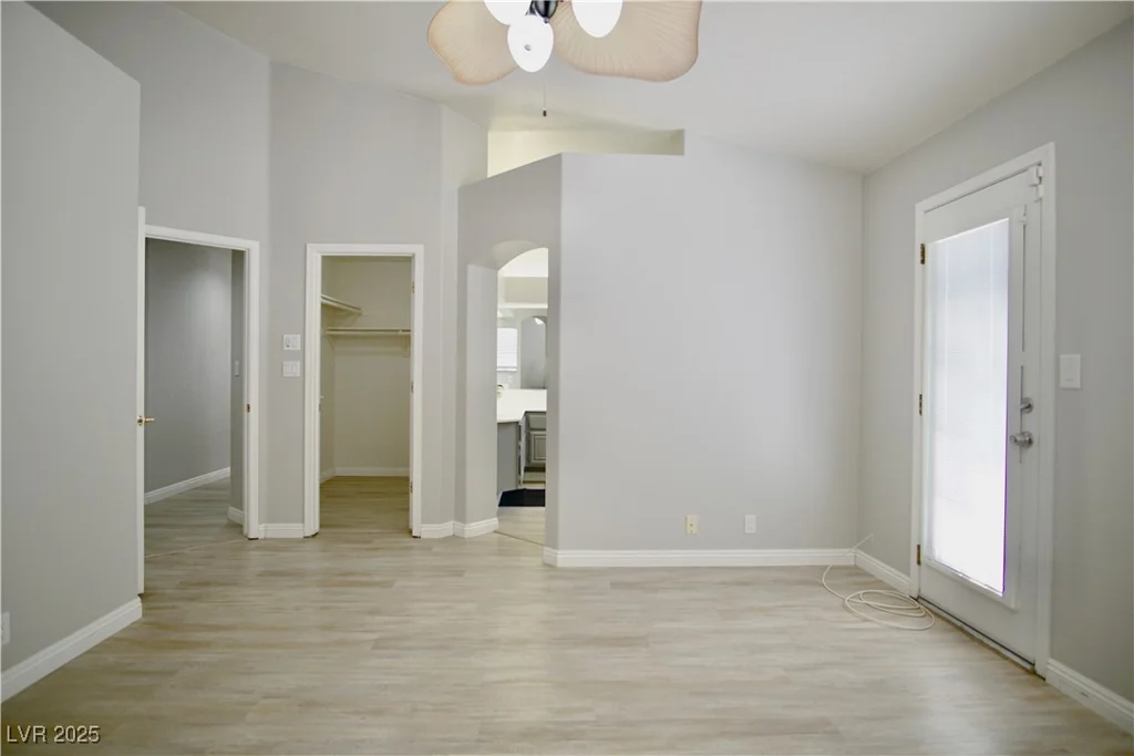 1171 Middleriver, Las Vegas, NV 89123