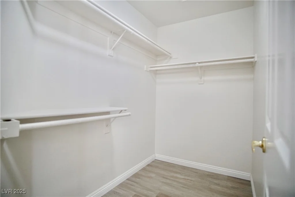 1171 Middleriver, Las Vegas, NV 89123