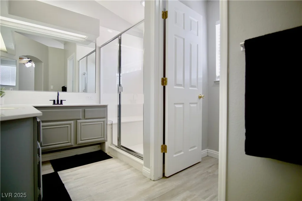 1171 Middleriver, Las Vegas, NV 89123