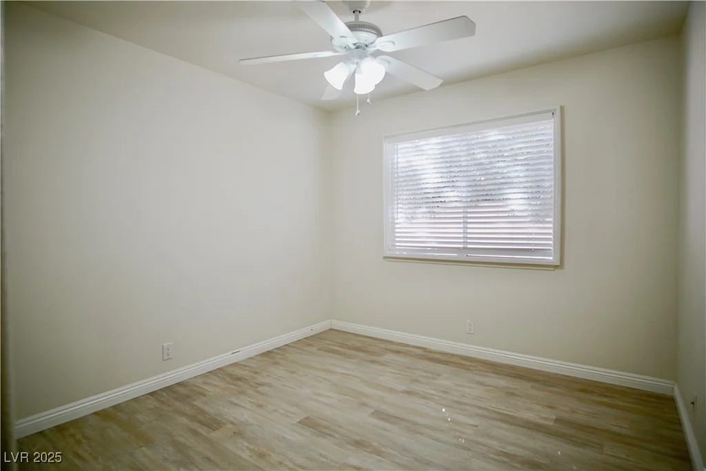 1171 Middleriver, Las Vegas, NV 89123