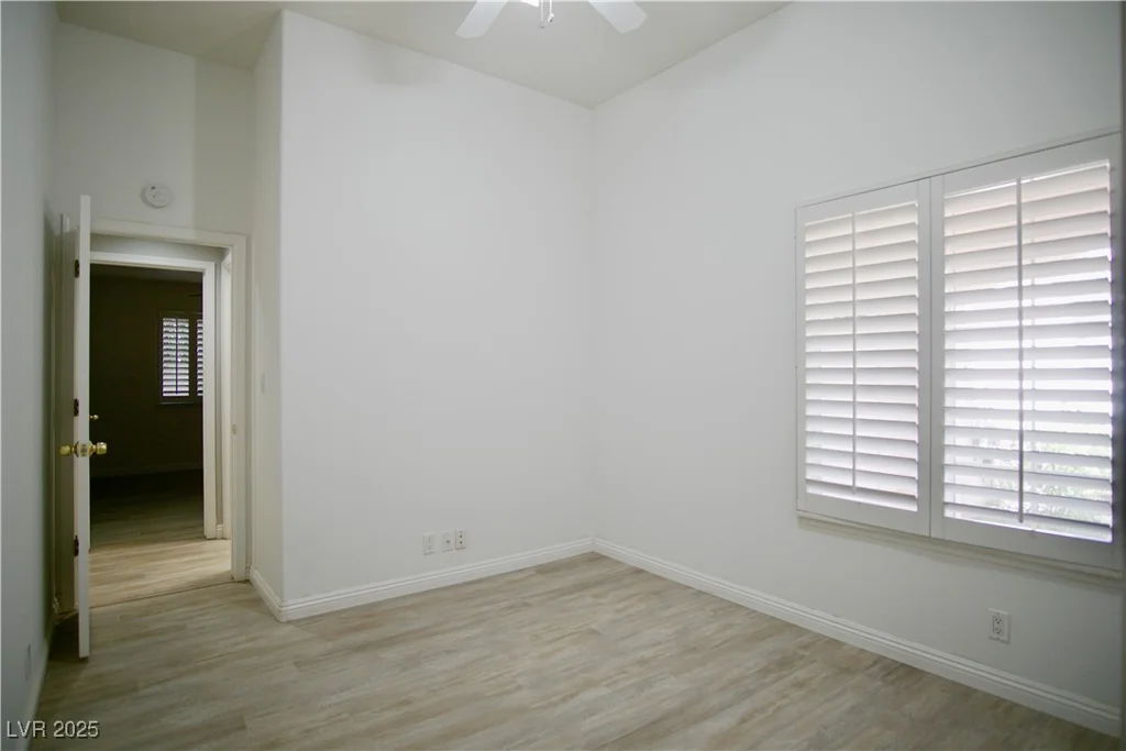 1171 Middleriver, Las Vegas, NV 89123