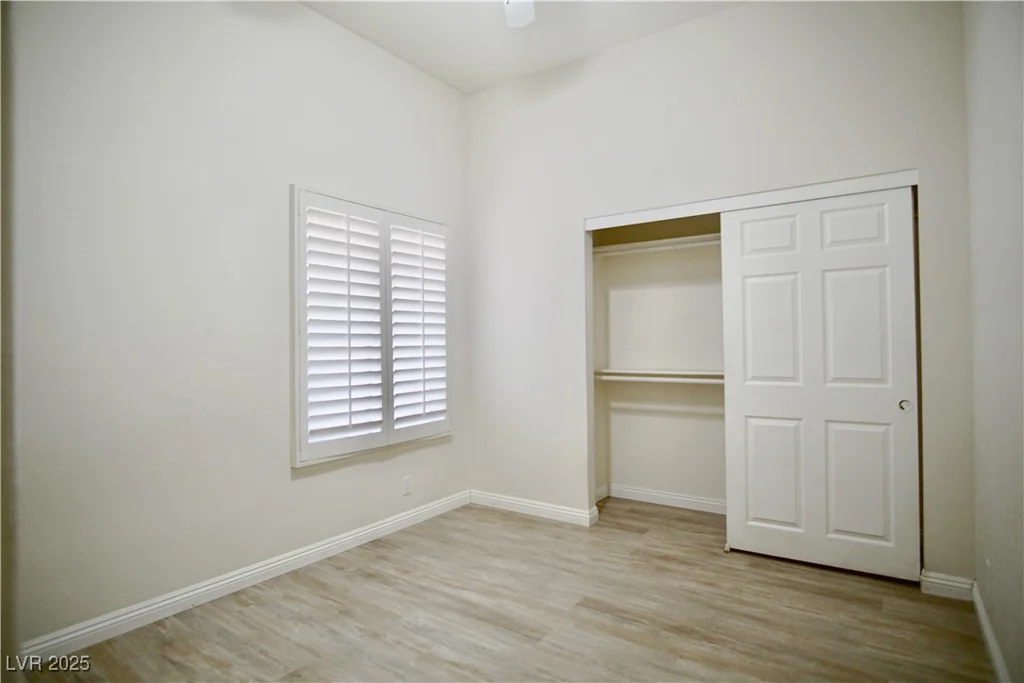 1171 Middleriver, Las Vegas, NV 89123
