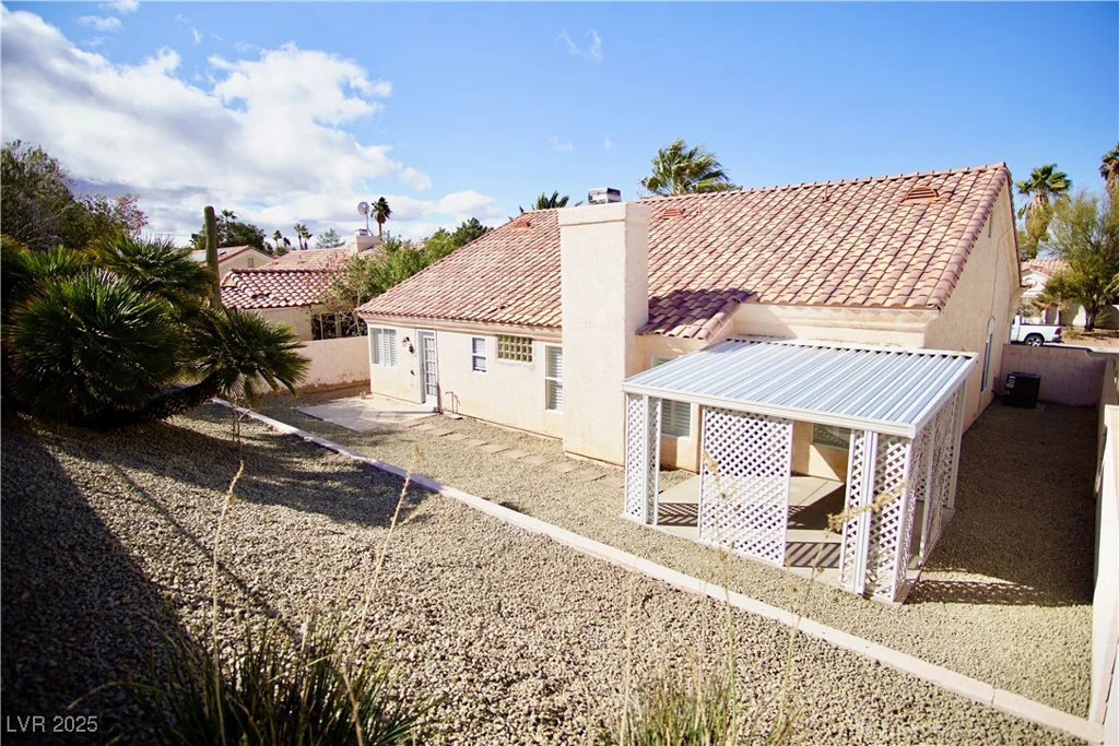 1171 Middleriver, Las Vegas, NV 89123