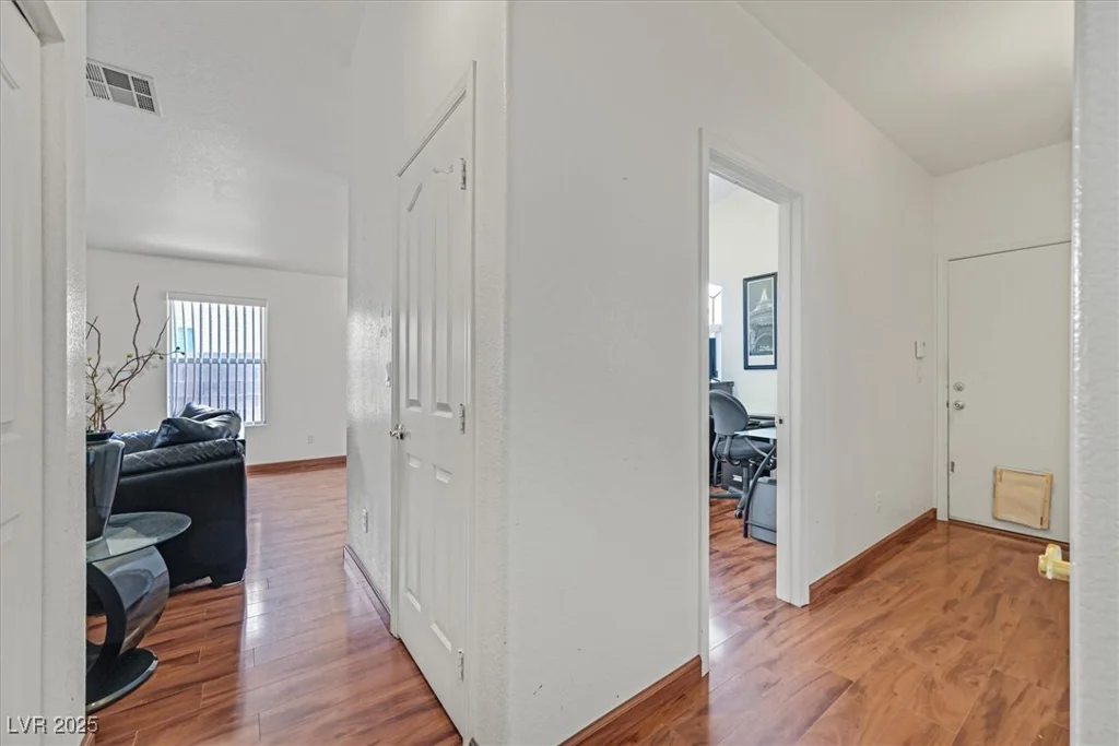851 Offerman, Las Vegas, NV 89123