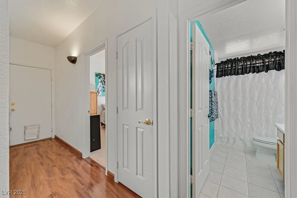 851 Offerman, Las Vegas, NV 89123