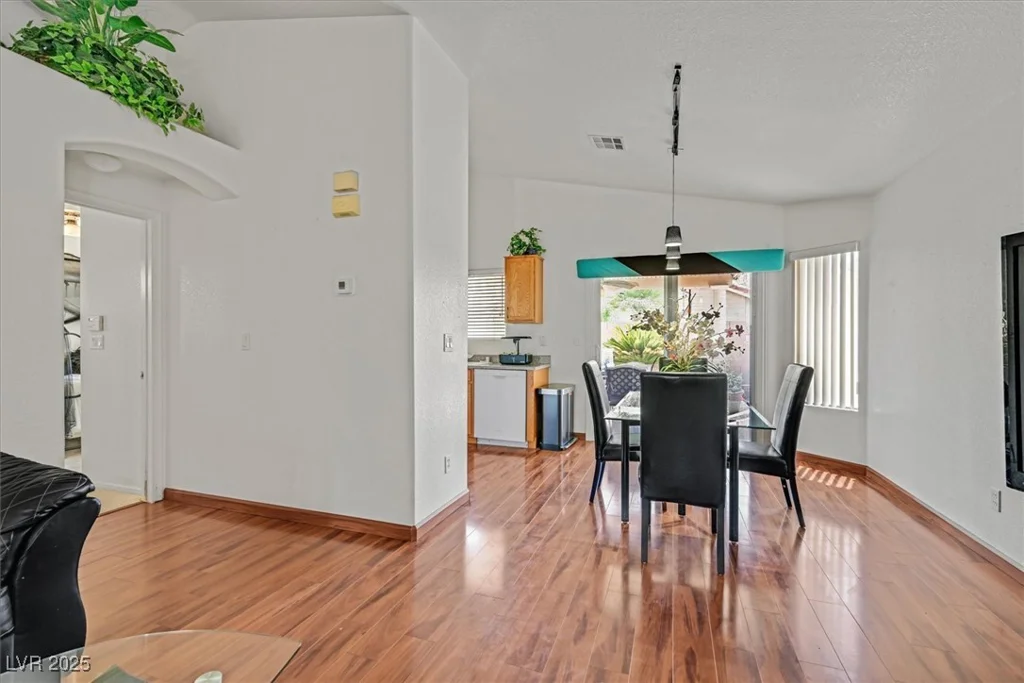 851 Offerman, Las Vegas, NV 89123
