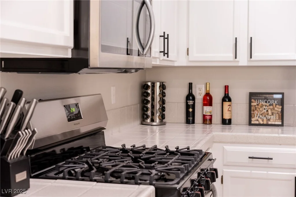 7950 Flamingo, Las Vegas, NV 89147