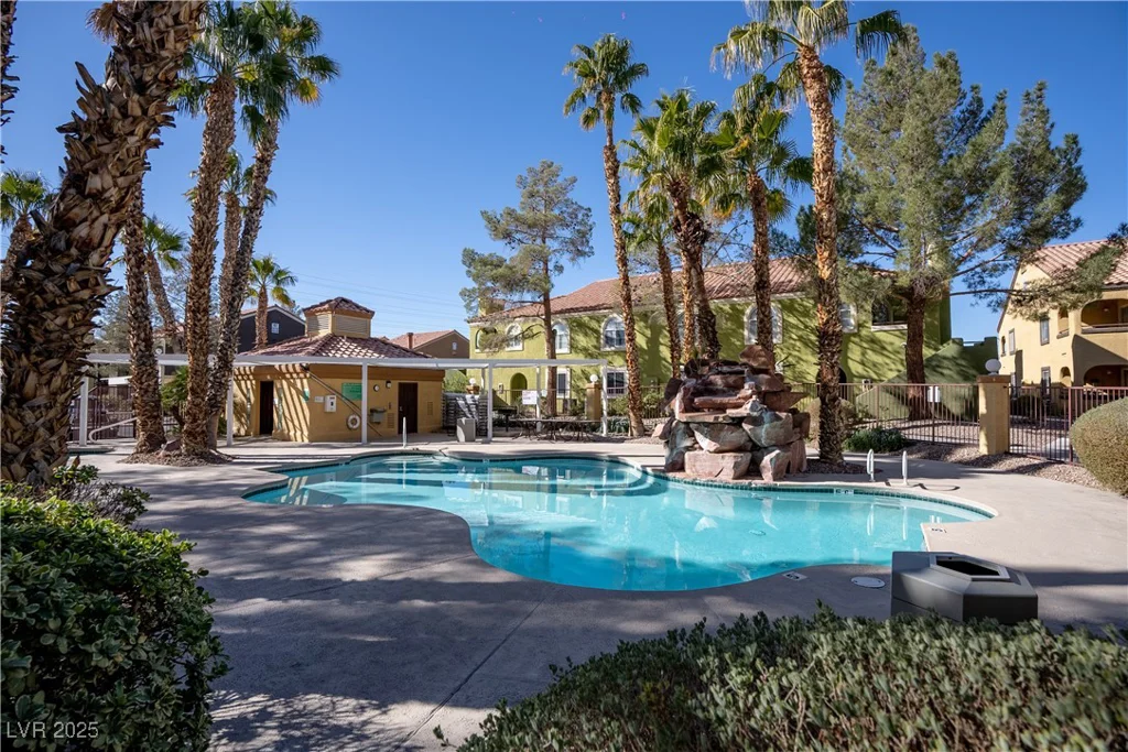 7950 Flamingo, Las Vegas, NV 89147