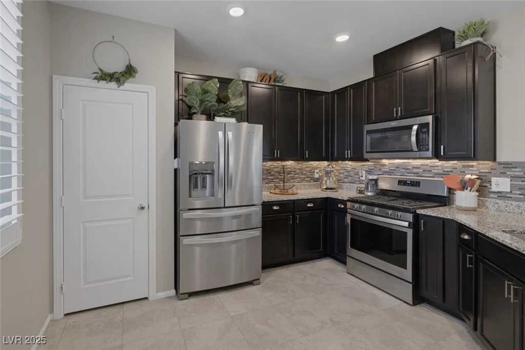 2827 Turnstone Ridge, Henderson, NV 89044