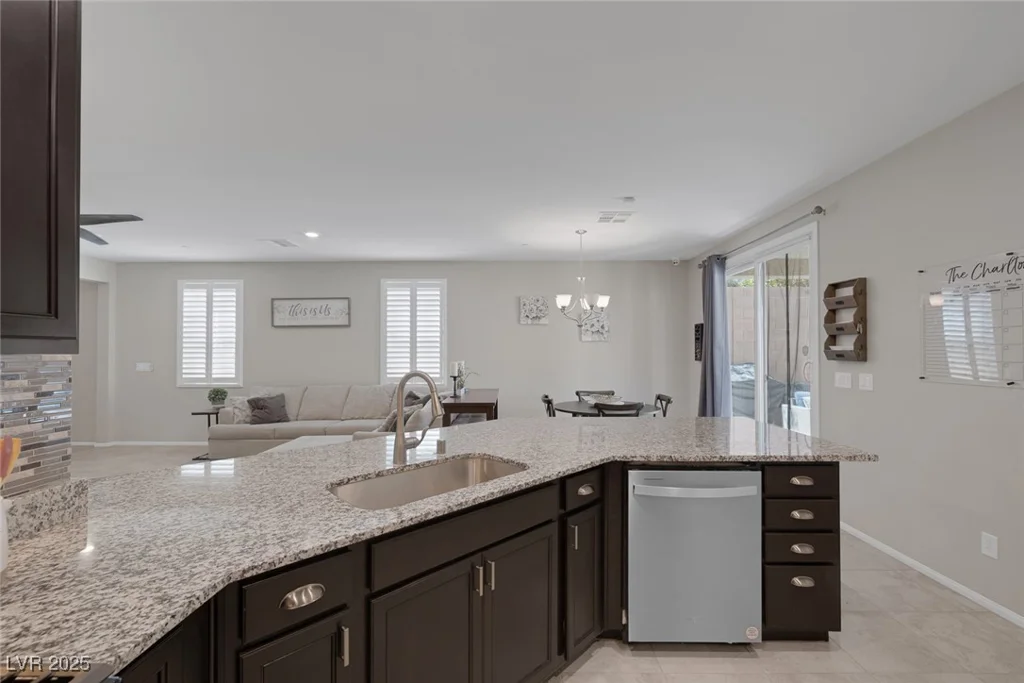 2827 Turnstone Ridge, Henderson, NV 89044
