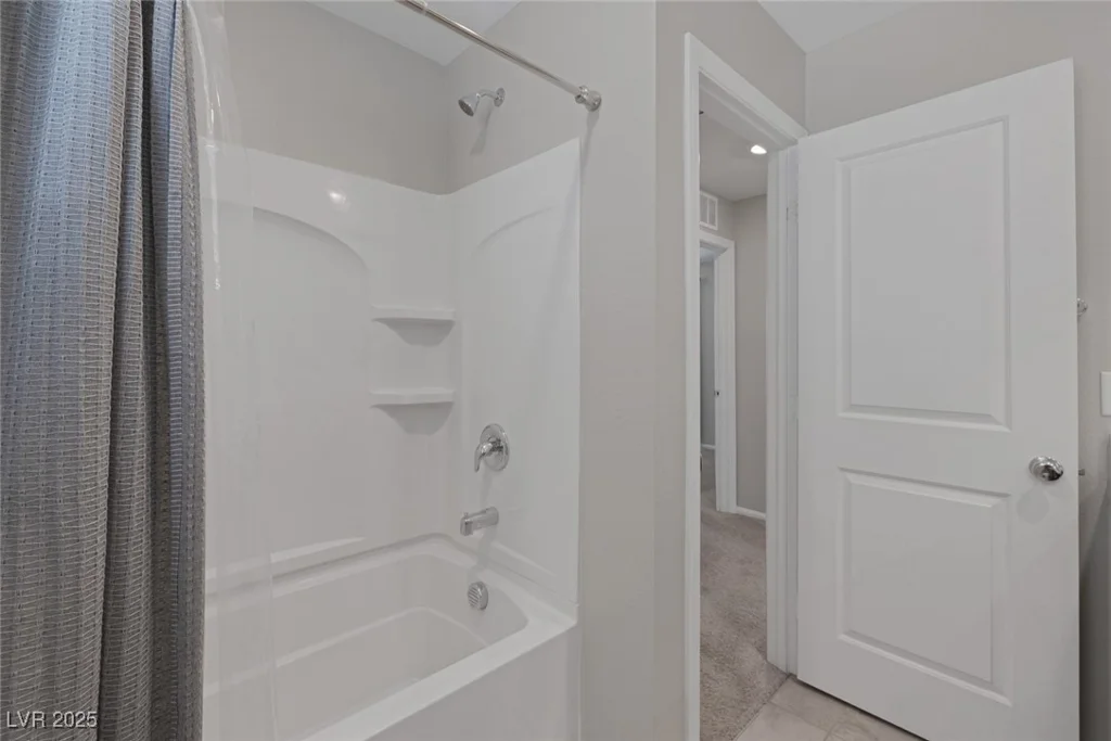 2827 Turnstone Ridge, Henderson, NV 89044