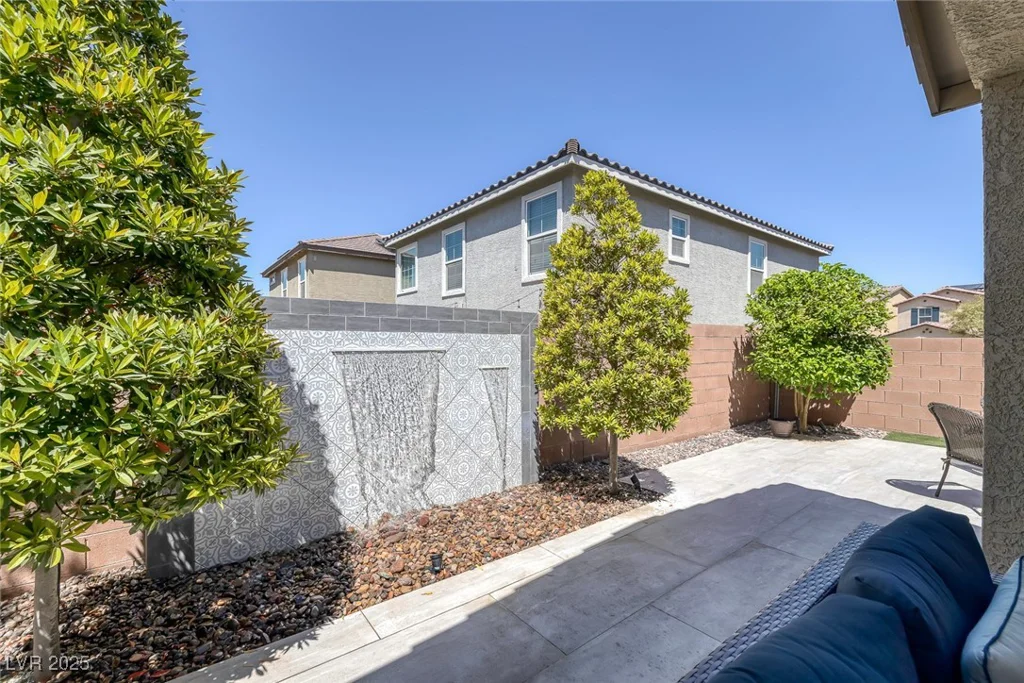 2827 Turnstone Ridge, Henderson, NV 89044