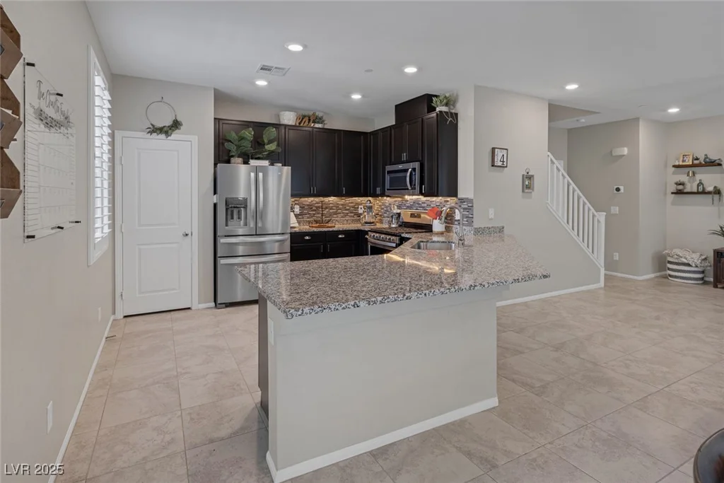 2827 Turnstone Ridge, Henderson, NV 89044