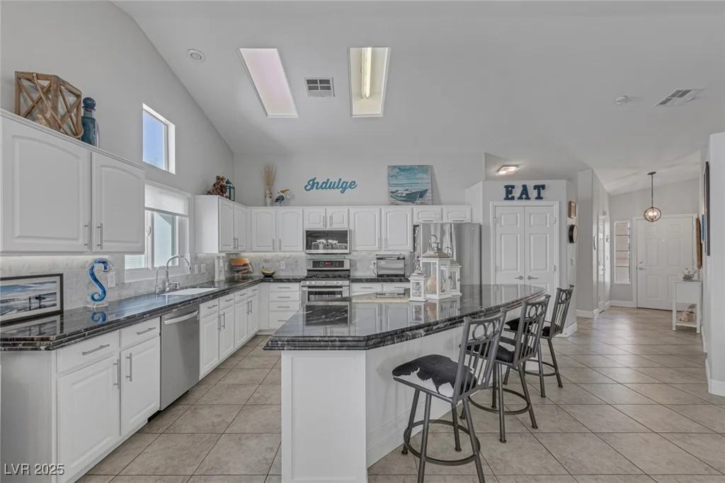 5205 Molveno, Las Vegas, NV 89130