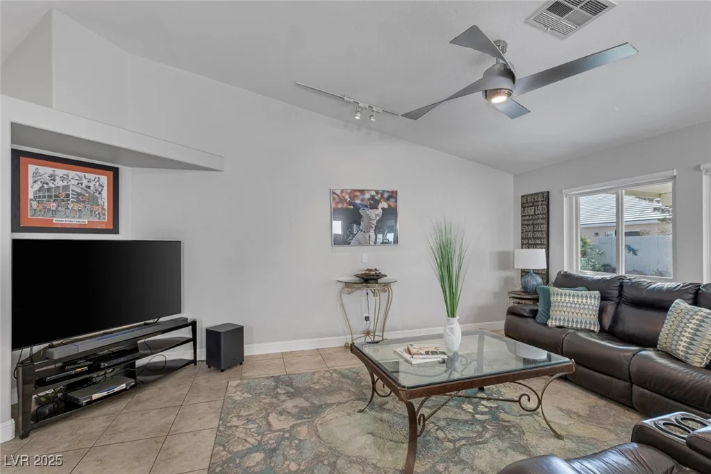 5205 Molveno, Las Vegas, NV 89130
