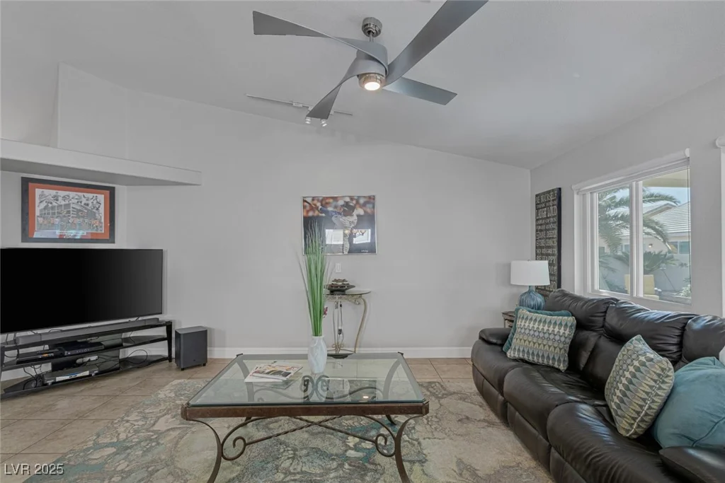 5205 Molveno, Las Vegas, NV 89130