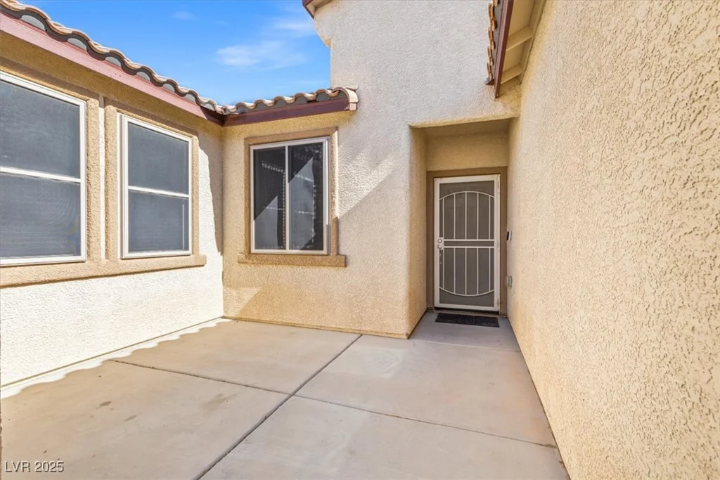 8140 Redbud Vine, North Las Vegas, NV 89085