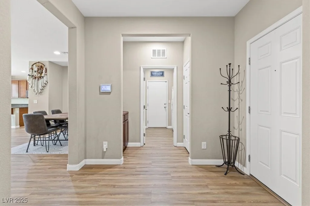 8140 Redbud Vine, North Las Vegas, NV 89085