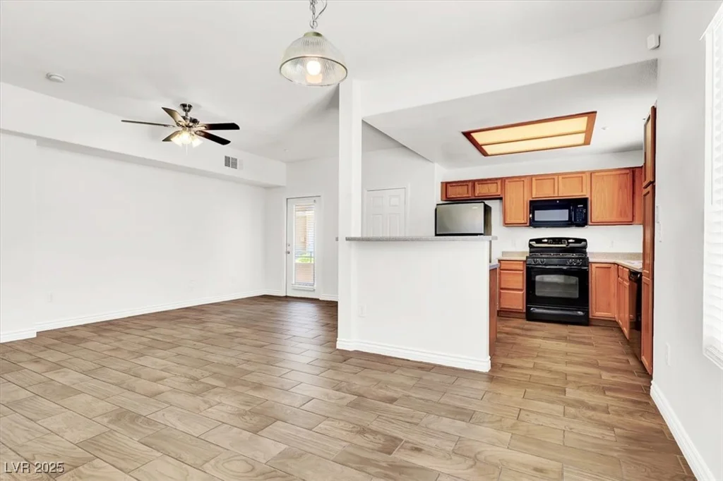 833 Aspen Peak, Henderson, NV 89011