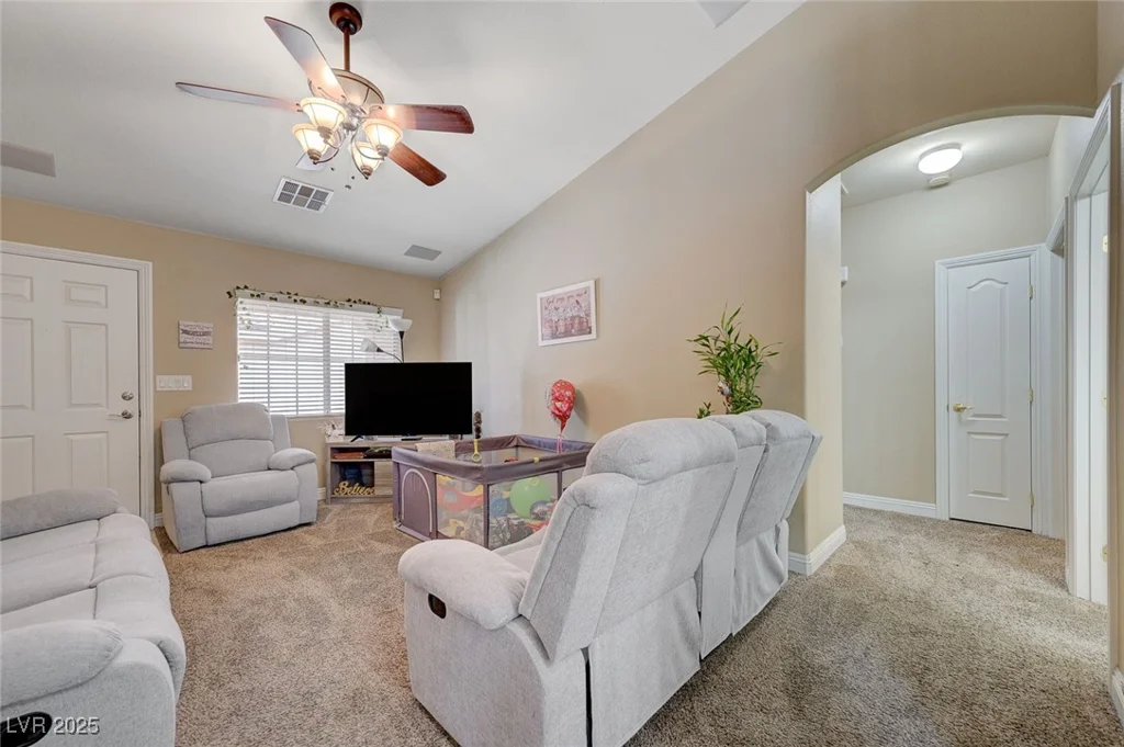 9431 Borough Park, Las Vegas, NV 89178