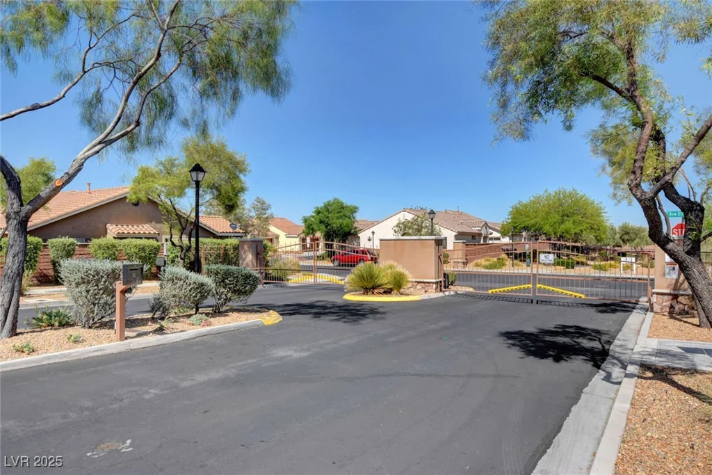 9431 Borough Park, Las Vegas, NV 89178