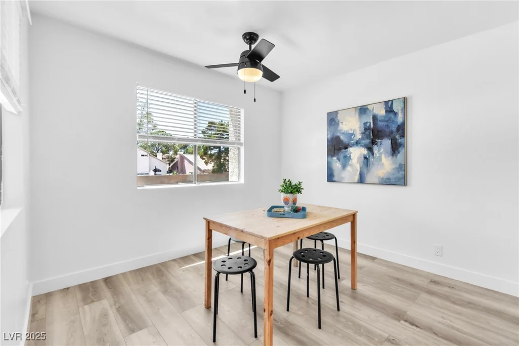 3151 Soaring Gulls, Las Vegas, NV 89128