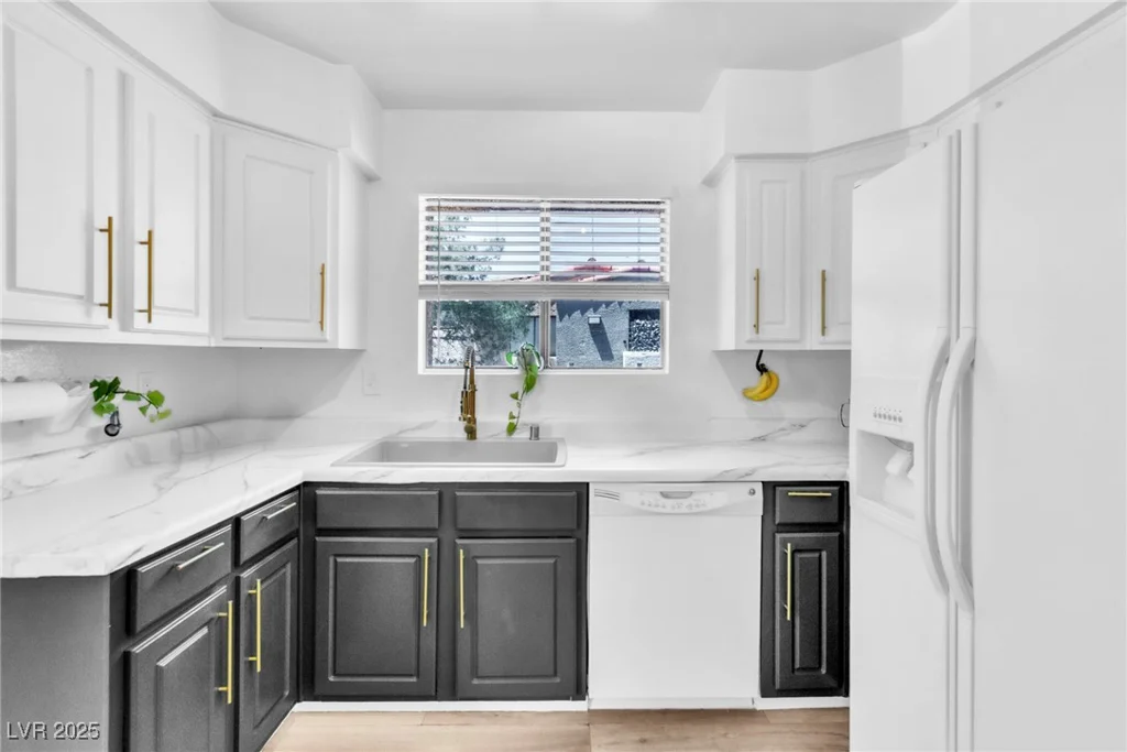 3151 Soaring Gulls, Las Vegas, NV 89128