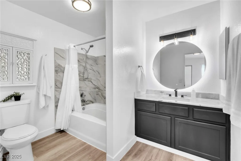 3151 Soaring Gulls, Las Vegas, NV 89128