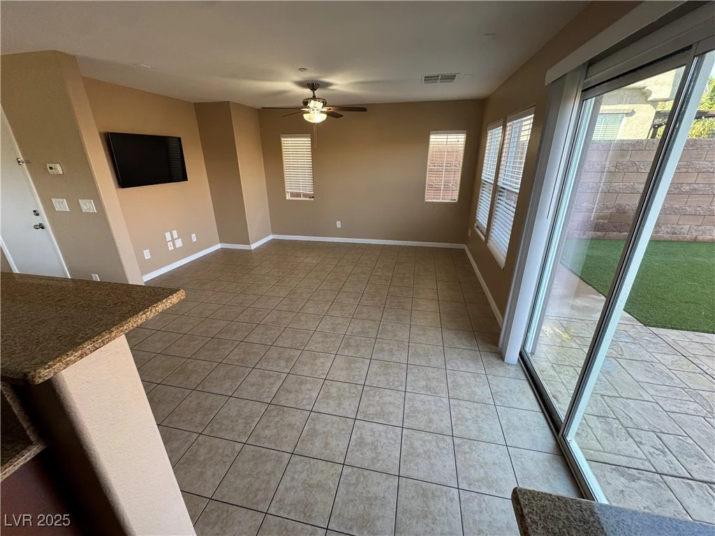 1155 Paradise Safari, Henderson, NV 89002