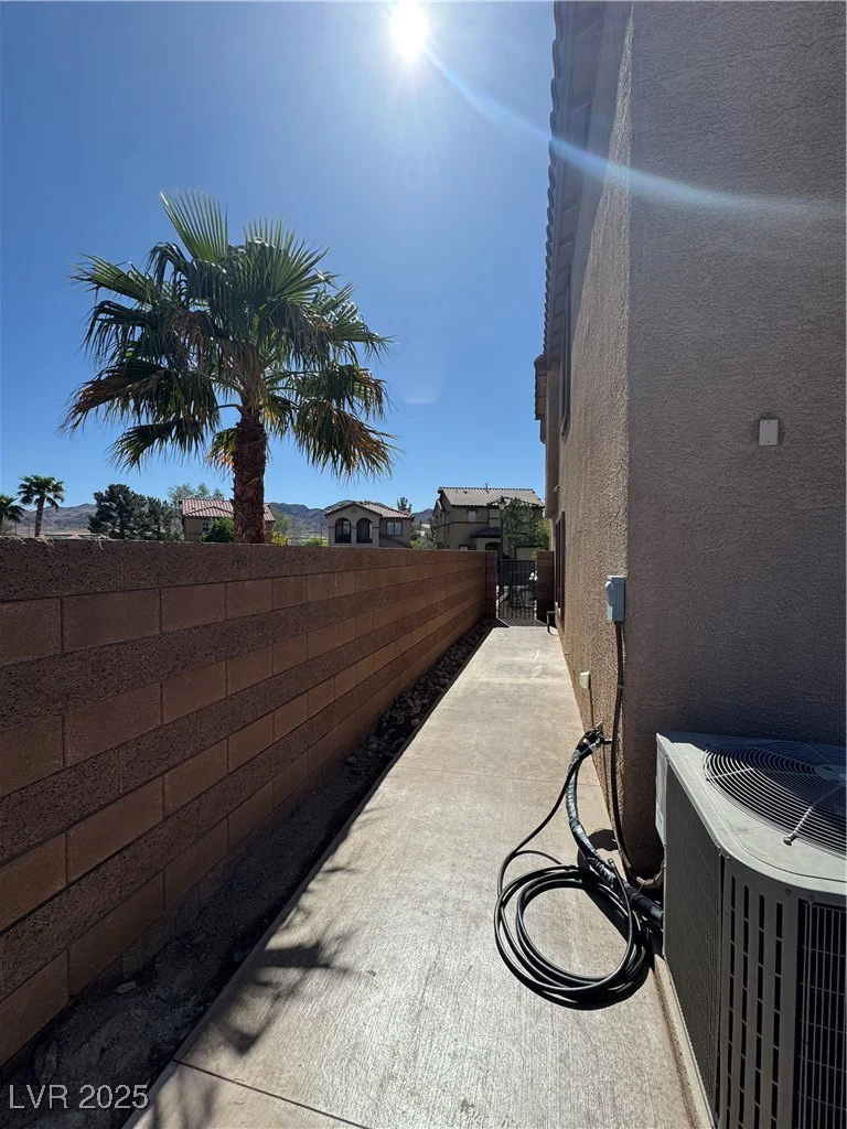 1155 Paradise Safari, Henderson, NV 89002