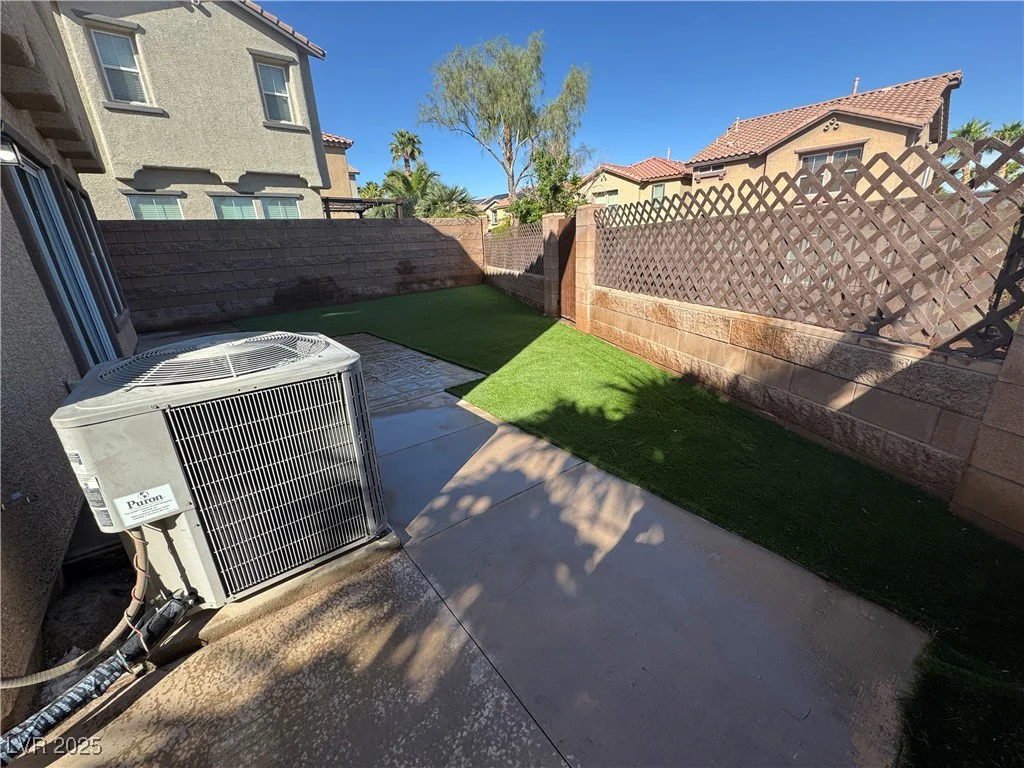 1155 Paradise Safari, Henderson, NV 89002