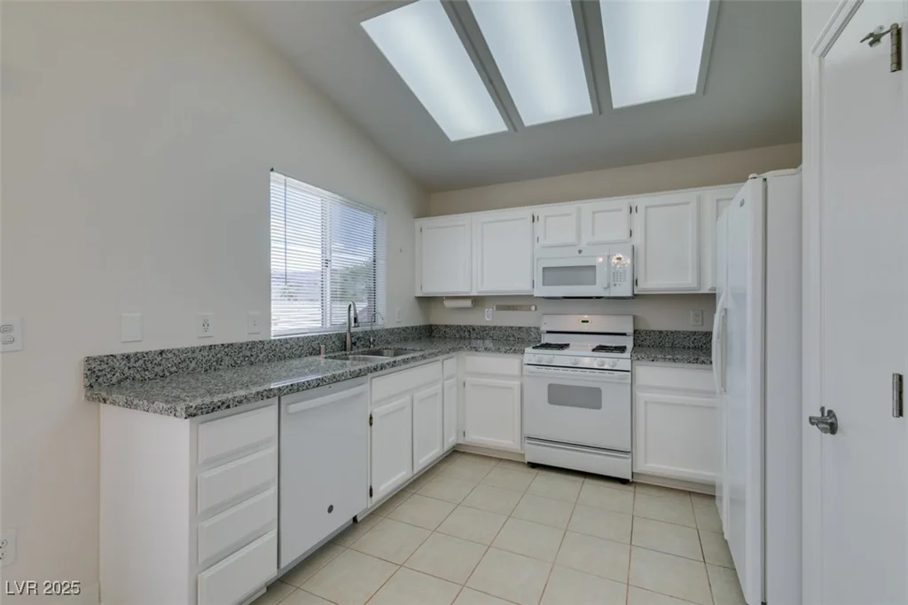 486 Dart Brook, Henderson, NV 89012