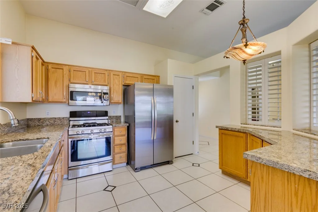 2078 Joy Creek, Henderson, NV 89012