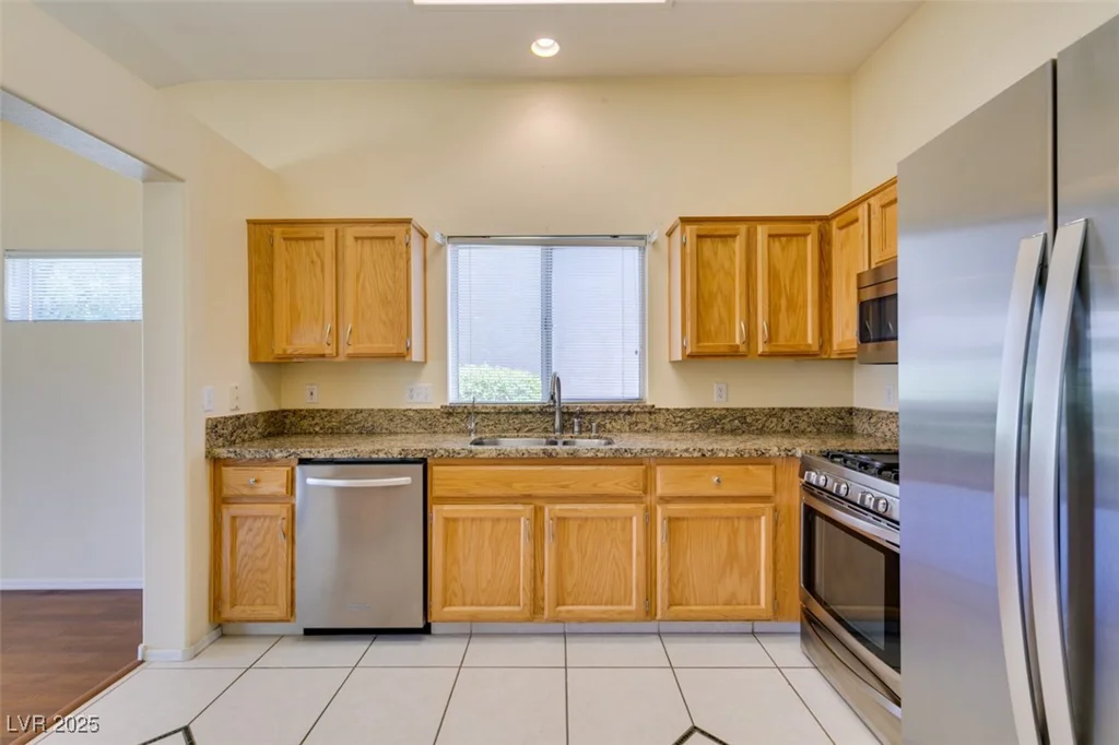 2078 Joy Creek, Henderson, NV 89012