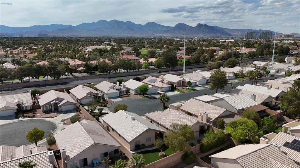 1920 Quail Point, Las Vegas, NV 89117
