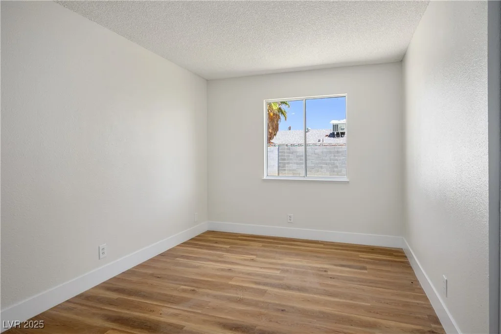 117 Palisade, Las Vegas, NV 89110