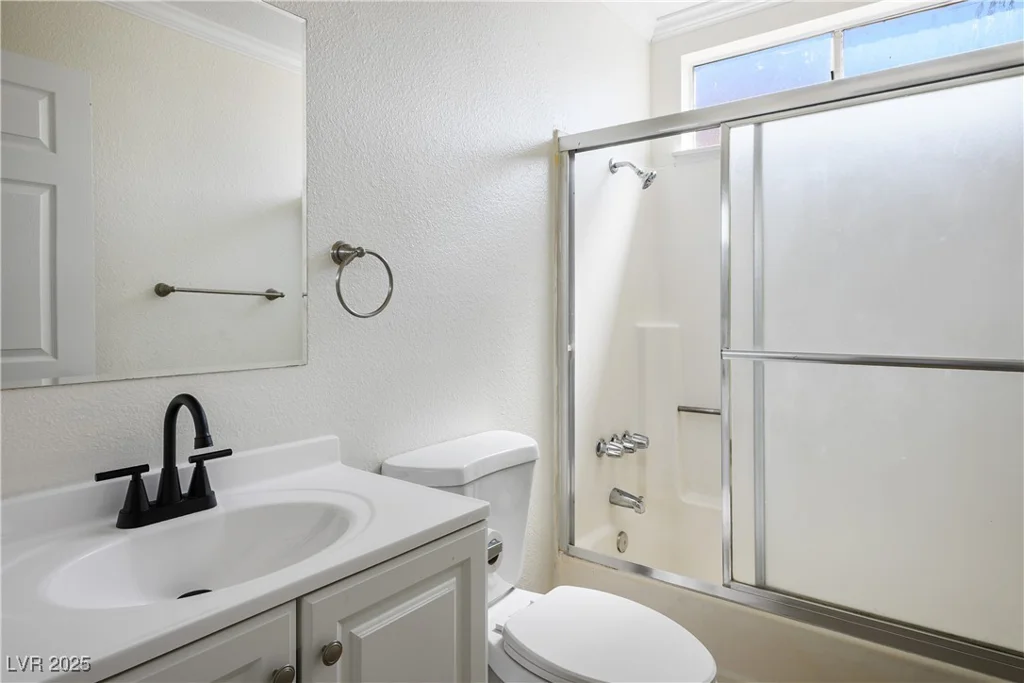 117 Palisade, Las Vegas, NV 89110