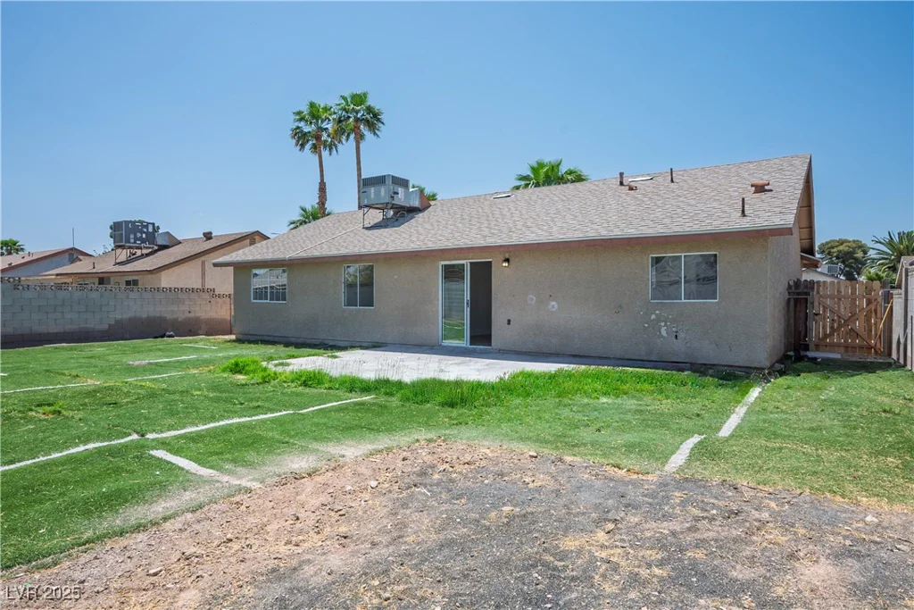 117 Palisade, Las Vegas, NV 89110