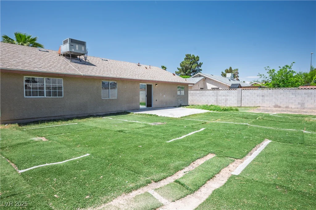 117 Palisade, Las Vegas, NV 89110