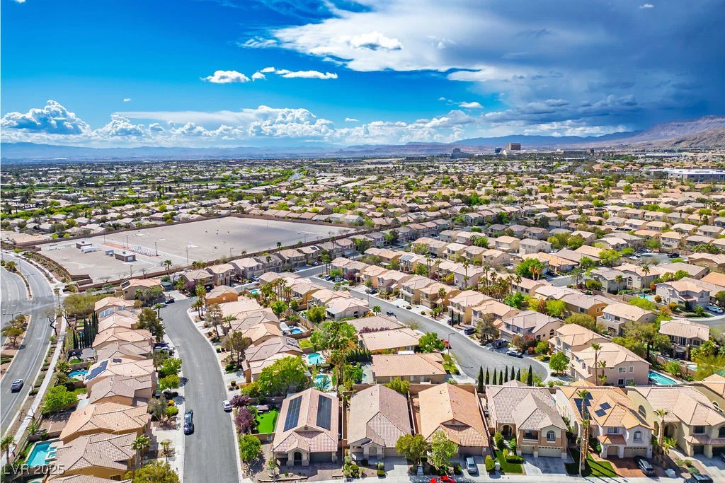 10657 Sapphire Vista, Las Vegas, NV 89144
