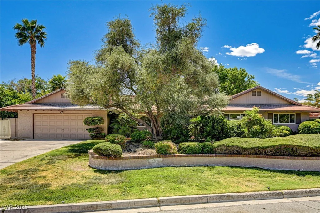 3753 Rosecrest, Las Vegas, NV 89121