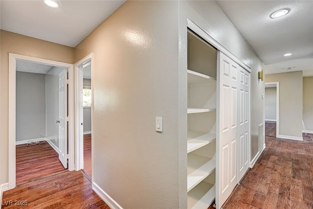 3753 Rosecrest, Las Vegas, NV 89121