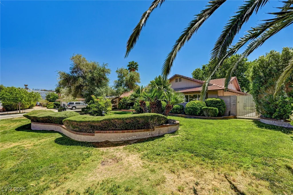 3753 Rosecrest, Las Vegas, NV 89121