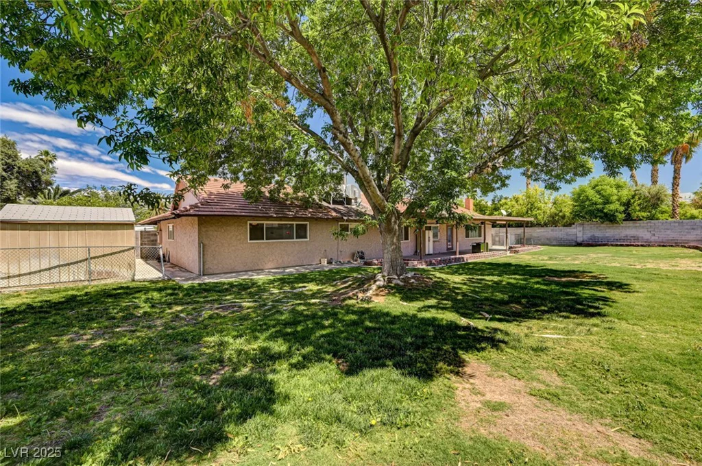 3753 Rosecrest, Las Vegas, NV 89121