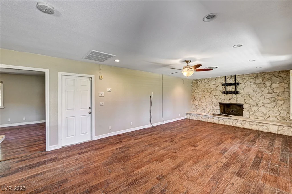 3753 Rosecrest, Las Vegas, NV 89121