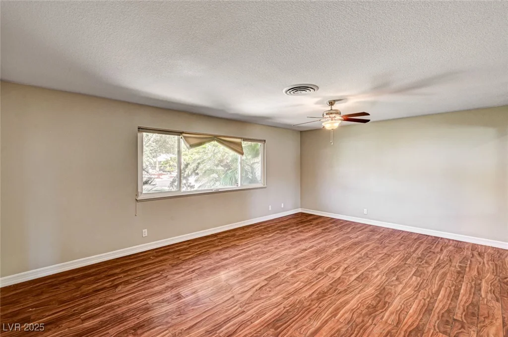 3753 Rosecrest, Las Vegas, NV 89121