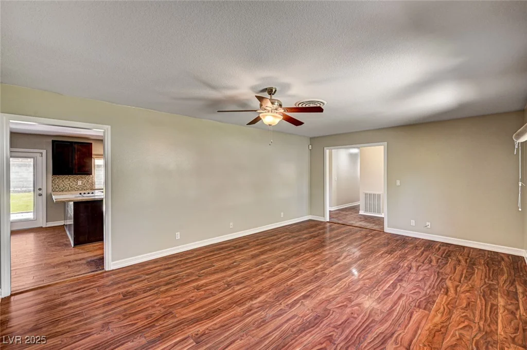 3753 Rosecrest, Las Vegas, NV 89121