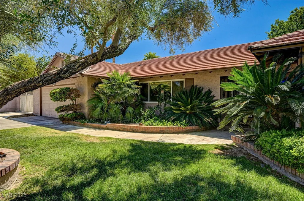 3753 Rosecrest, Las Vegas, NV 89121