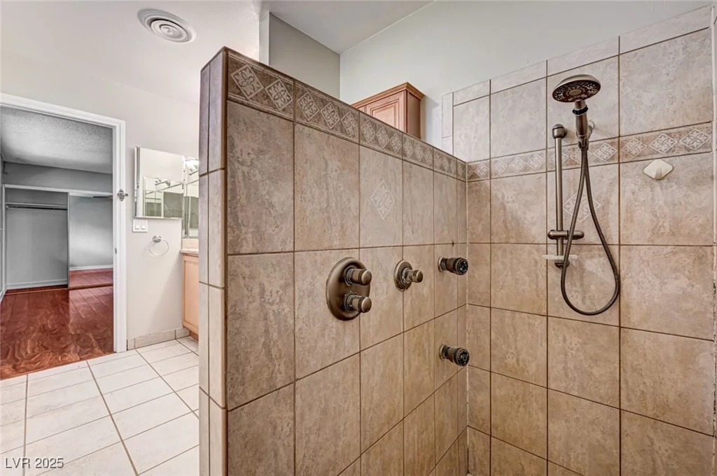 3753 Rosecrest, Las Vegas, NV 89121